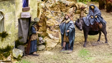 José y María camino de Belén