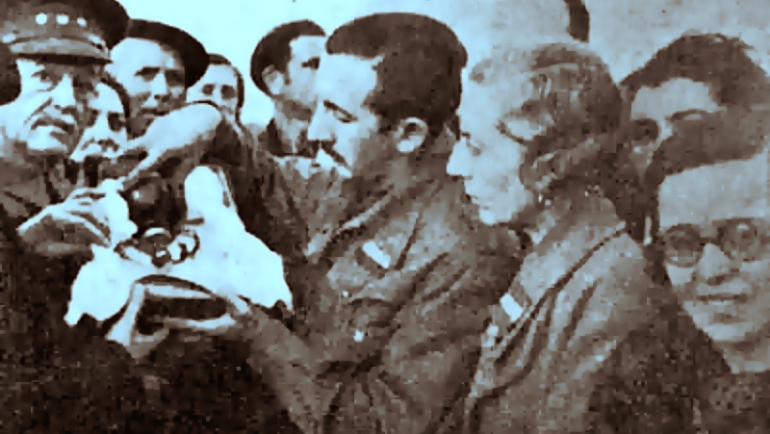 Entrega del Sánto Cálz en Carlet el 30 de marzo de 1939