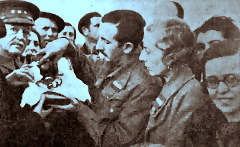 Entrega del Sánto Cálz en Carlet el 30 de marzo de 1939
