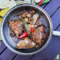 adobo filipino de pollo
