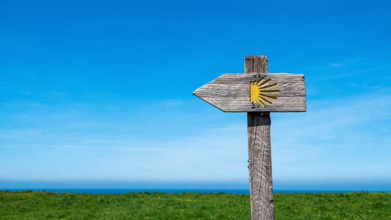 Camino de Santiago en San Esteban de Leces, España