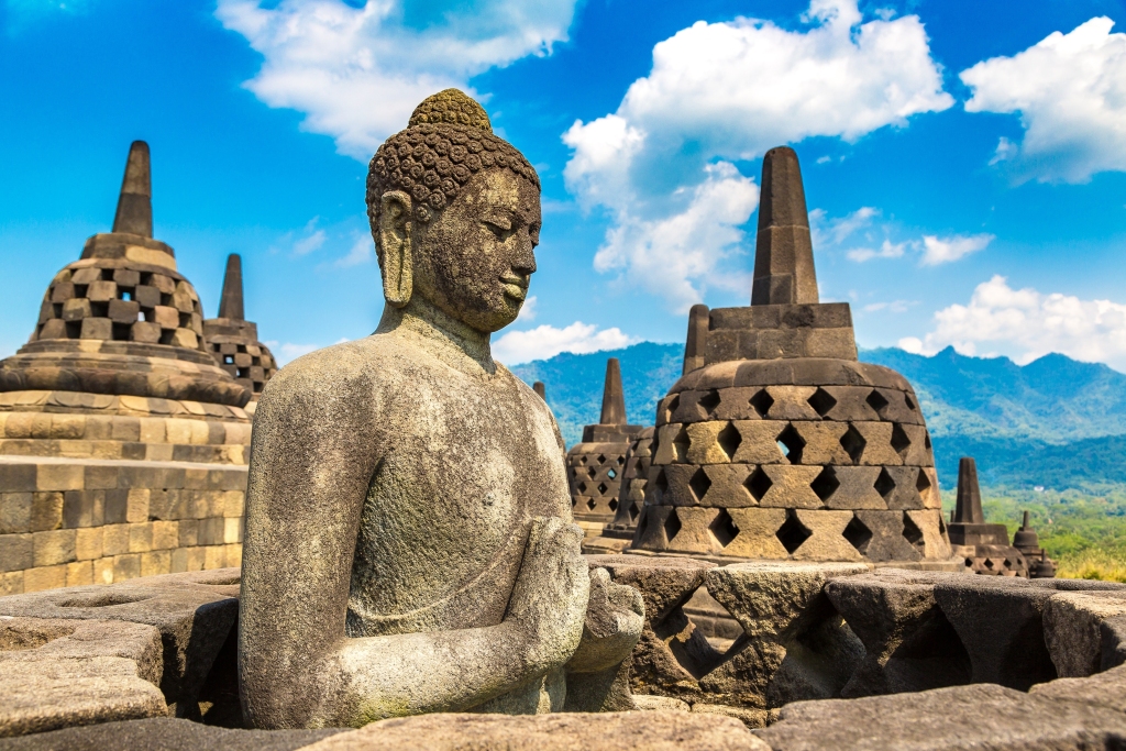 Borobudur Unfolded: A Pilgrimage Across the World’s Largest Buddhist ...