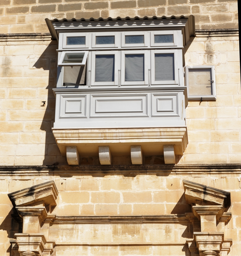 An old gallarija in Valetta