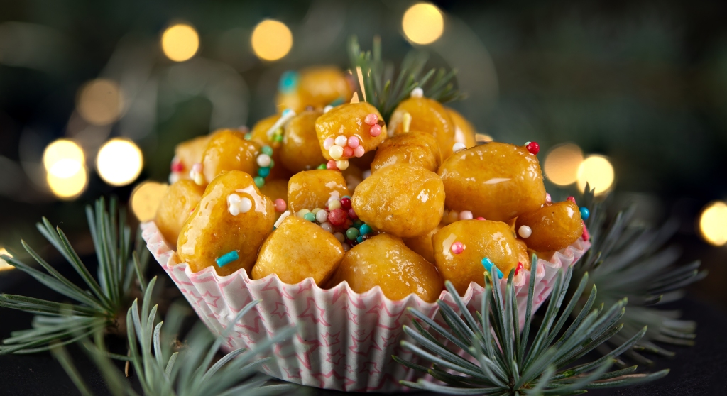 struffoli napoletani