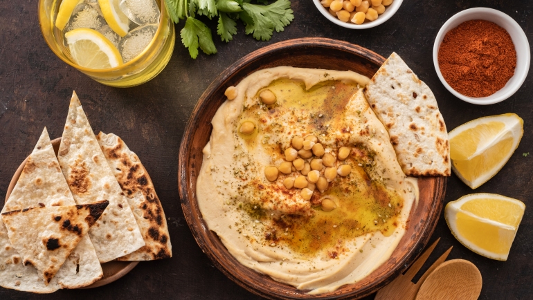 Classic hummus with chickpeas, paprika, olive oil and oriental spices
