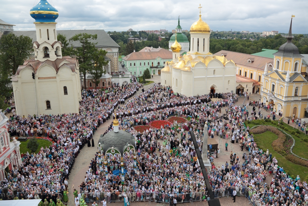 Trinity Lavra of St. Sergius, pilgrims on the celebration of the 700th anniversary of the birthday of St. Sergius of Radonezh
