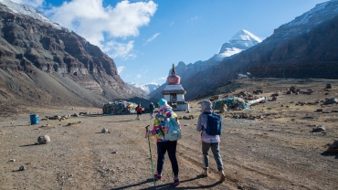 The tibetans pilgrims during the first day of ritual kora (yatra) around sacred Mount Kailash