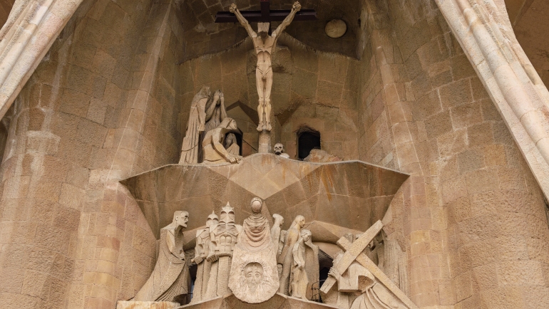 Fachada de la Pasión Sagrada Familia