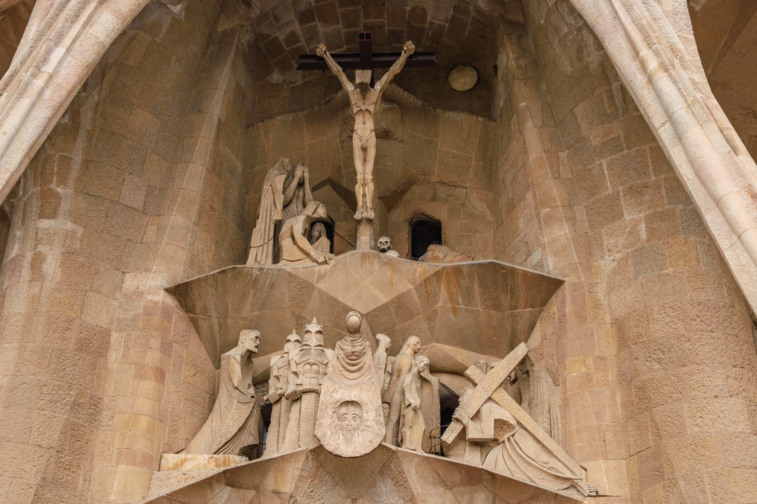 Fachada de la Pasión Sagrada Familia