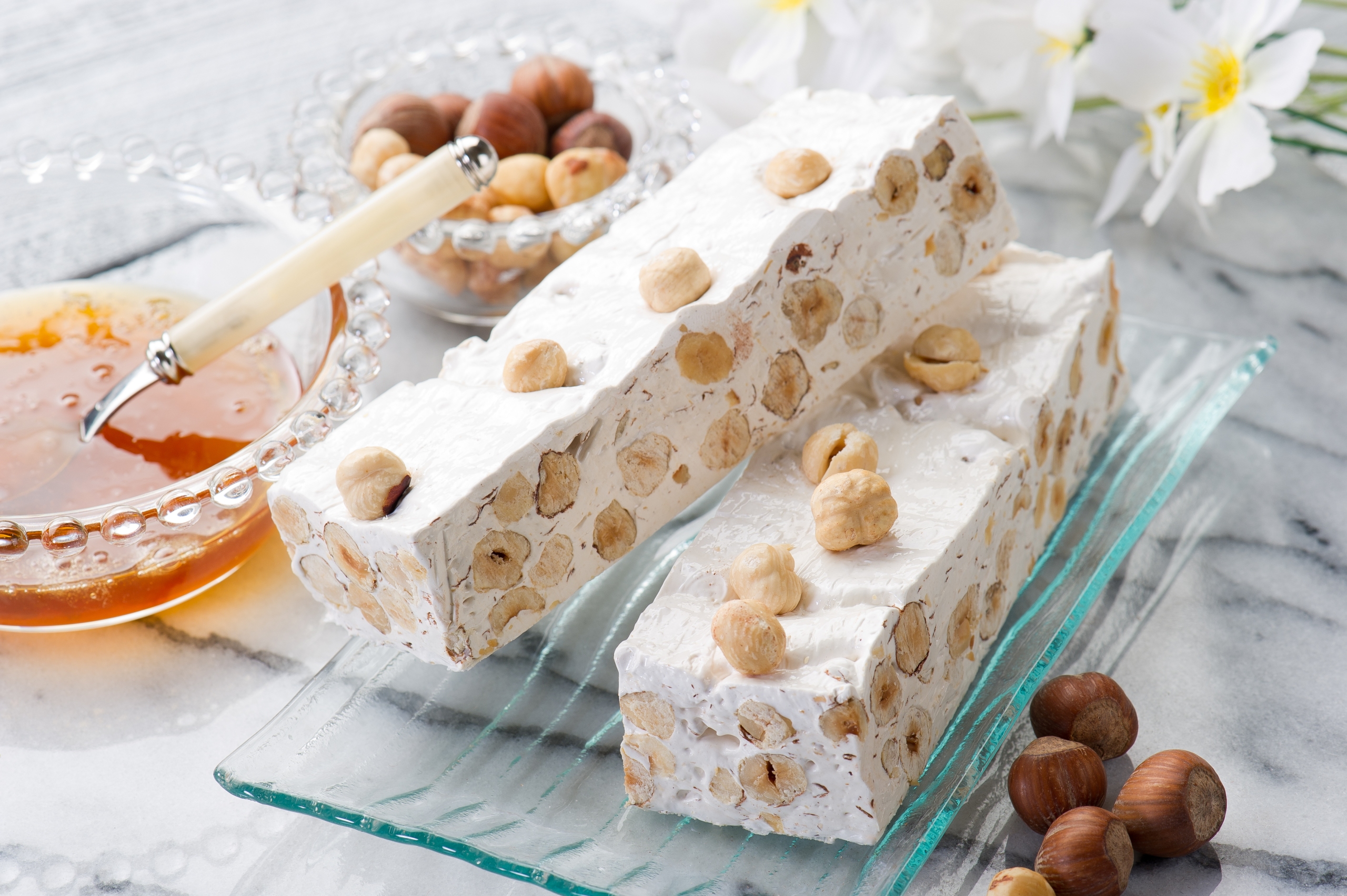 Traditional white nougat