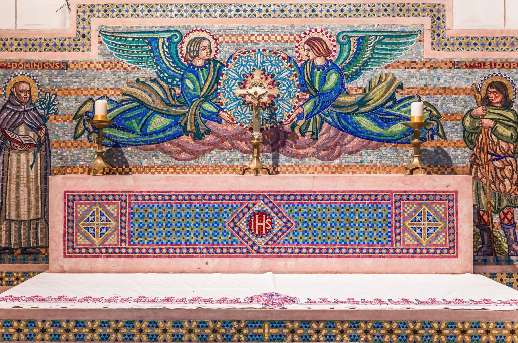 Interiors and decoration of the Basilica of Our Lady of Montligeon